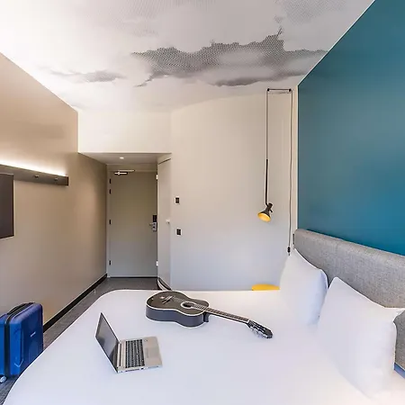 Ibis Lisboa Alfragide מלון אמאדורה