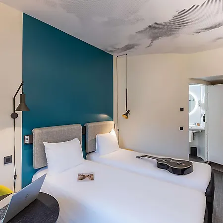 Ibis Lisboa Alfragide מלון